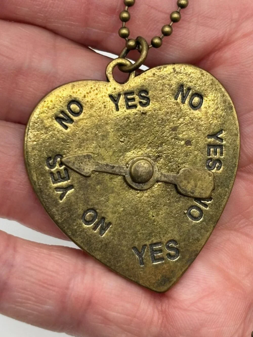 AEO Vintage Style Yes No Love Heart Spinner Necklace Gold Tone Ball Chain Signed